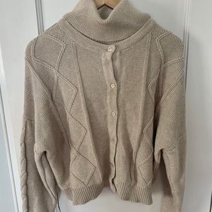 Vetta Capsule Cable Knit Sweater